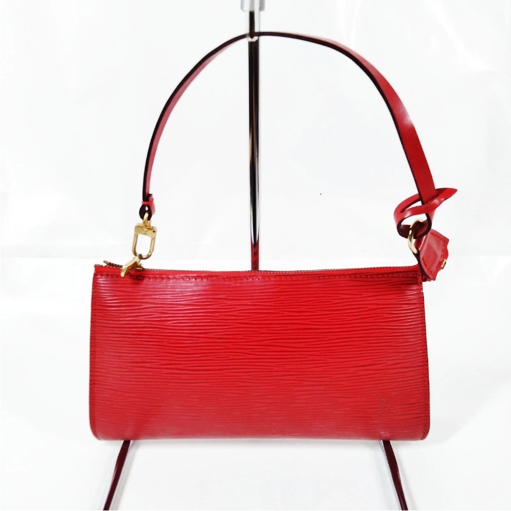 LV red EPI pochette